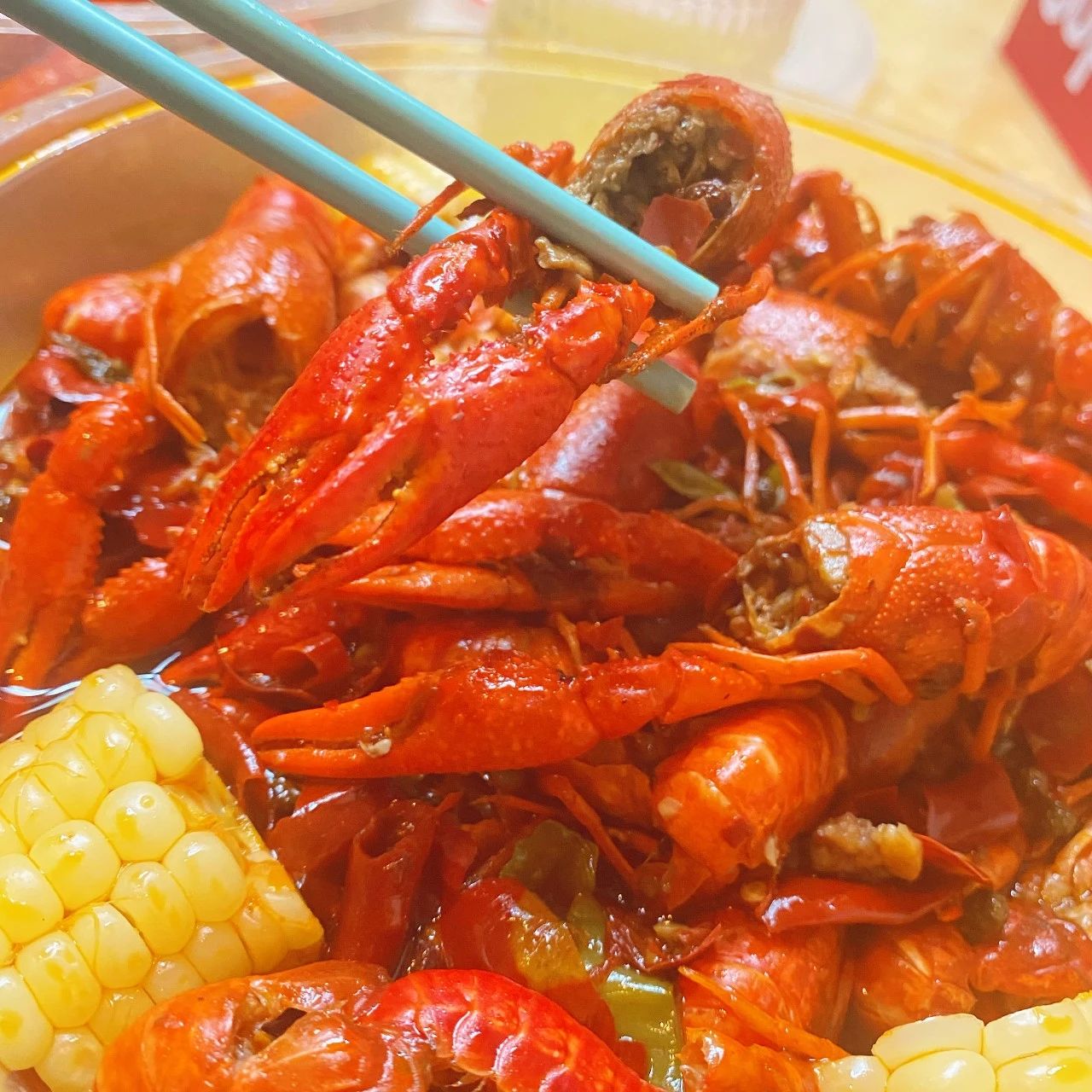 口水播报！小龙虾上线~_w88优德丨食堂团餐丨食堂承包丨学校食堂承包丨重庆食堂承包丨